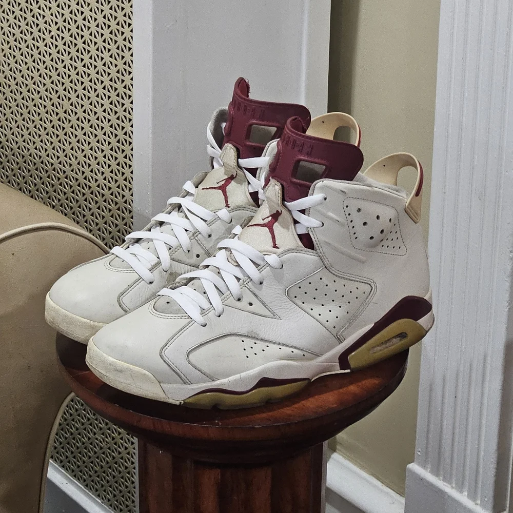 Jordan 6s - Picture 3 of 6